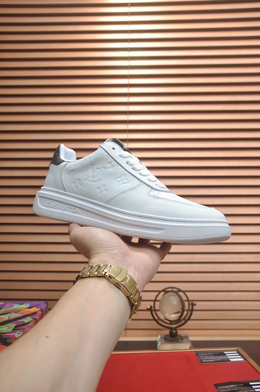 Men's shoes 💰540💶[LOUIS VUITTON] Original order price (water-dyed cowhide lining) new model 🍀LV Louis Vuitton * - top version of LV classic trendy shoes! Made of imported original cowhide, water-dyed cowhide lining, and original wear-resistant rubber outsole! High quality products! Code number 38-45 (45 is custom-made and cannot be returned or exchanged)